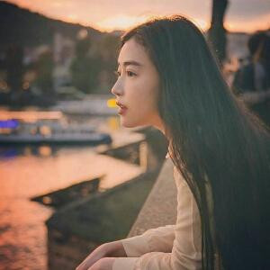 忘川河莲绛