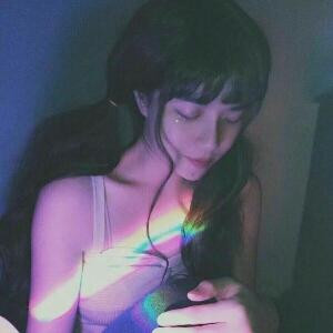 你的拥抱只许为我停留