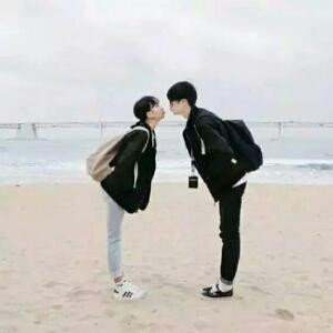 长发及腰是贞子