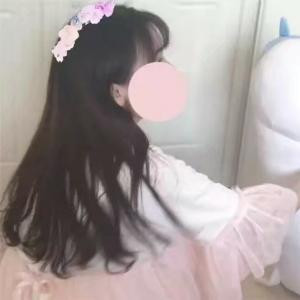 苗苗在这里