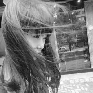 女人无情便是王i