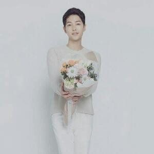 └ 堅持↘丅呿偽娤 ┐