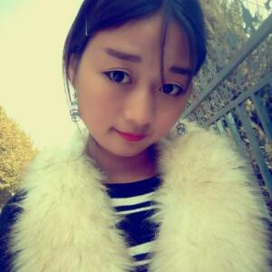 黑色眼线勾勒出的妖娆つ